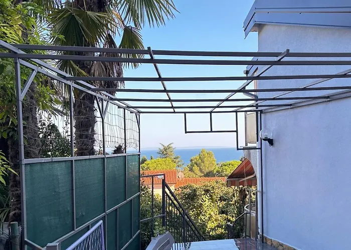 Stylish Pepa With Free Parking - * Abbázia