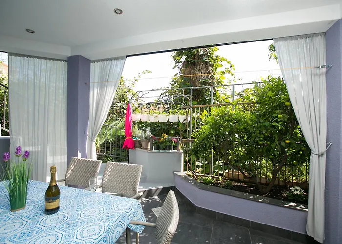 Stylish Pepa With Free Parking - *