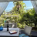 Stylish Pepa With Free Parking - Apartmán *