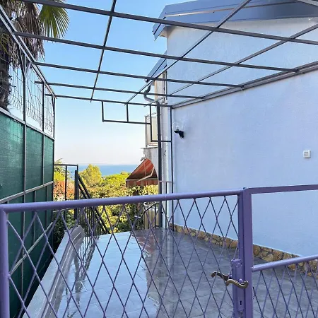 Stylish Pepa With Free Parking - *