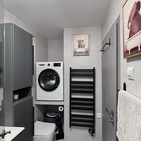 Stylish Pepa With Free Parking - Apartment *