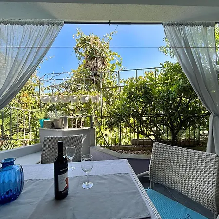 Apartment Stylish Pepa With Free Parking - Opatija