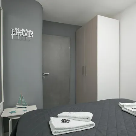 Apartment Stylish Pepa With Free Parking - *