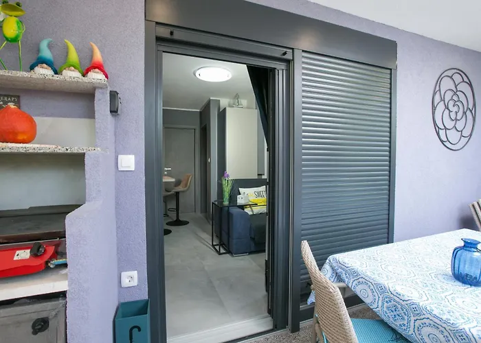 Apartment Stylish Pepa With Free Parking - Opatija