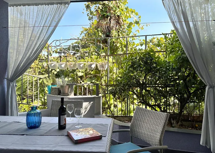 Stylish Pepa With Free Parking - Apartment *