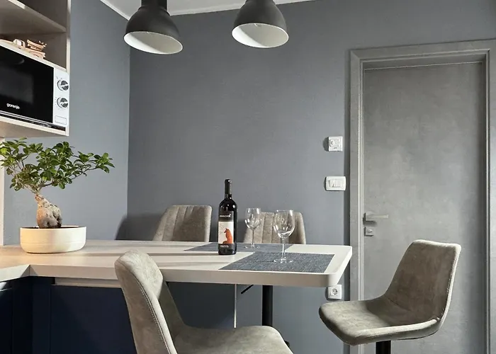 Stylish Pepa With Free Parking - Apartment