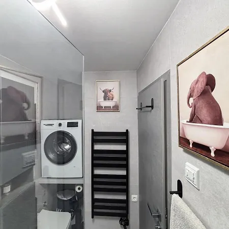 Stylish Pepa With Free Parking - 公寓